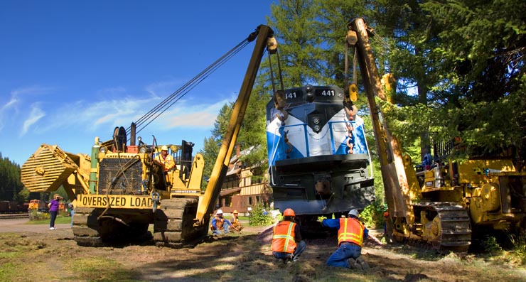 GN 441 is lifted onto its track