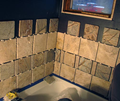 Stone tile in GN 441's bath